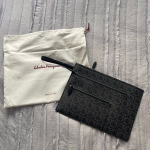 Salvatore Ferragamo Mens Pouch